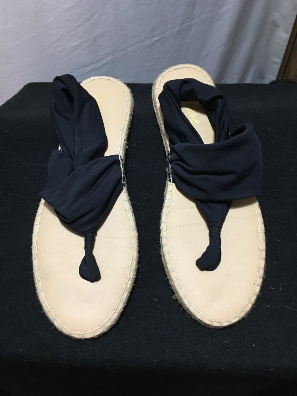Black  Stretchy Fabric Thong Flat Sandals